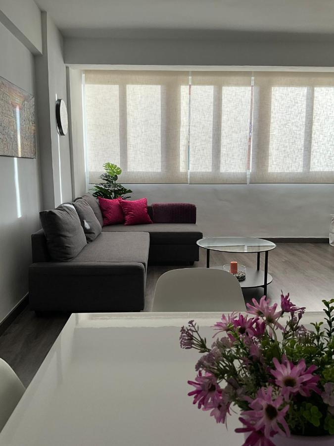 Ayala Apartamento Malaga Exterior photo